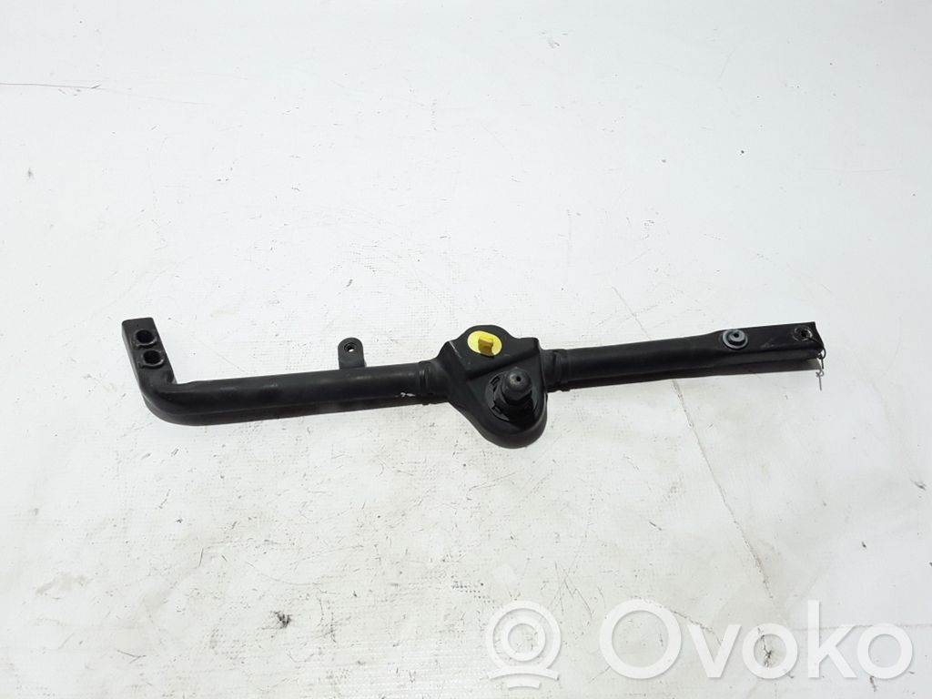 Headlight/headlamp mounting bracket   68231356AB