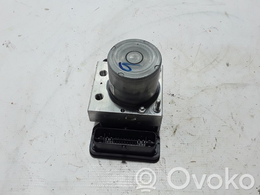 Renault Captur II ABS bloks 