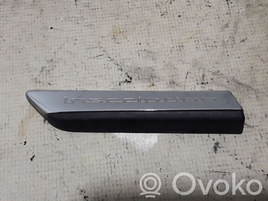 Volvo S90, V90 Rivestimento parafango (modanatura) 