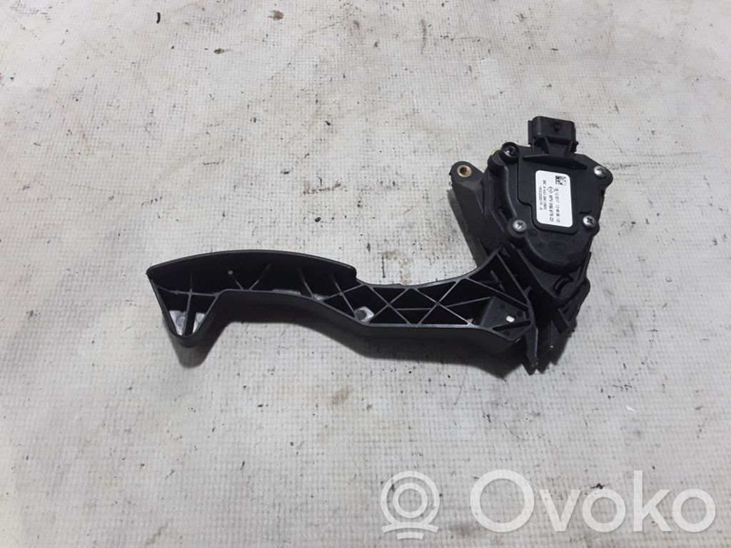 Smart ForFour II W453 Gaspedal 