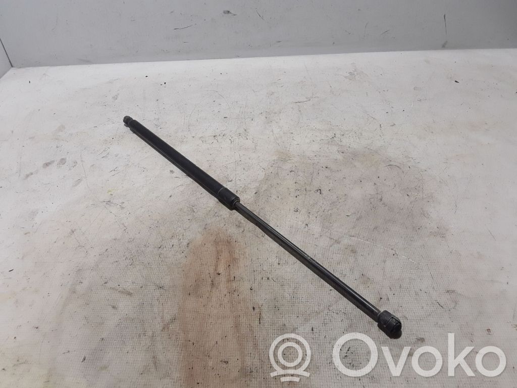 Volkswagen Caddy Muelle amortiguador puerta trasera 