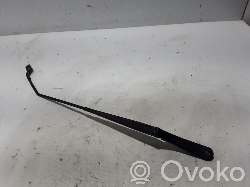 Ford Fiesta Wischerarm vorne 