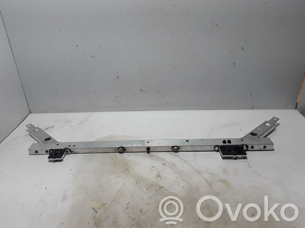 Volvo XC90 Support phare frontale 