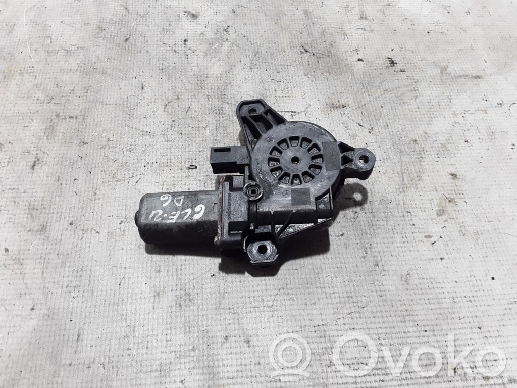 Mercedes-Benz GLE W167 Moteur de lève-vitre de porte arrière