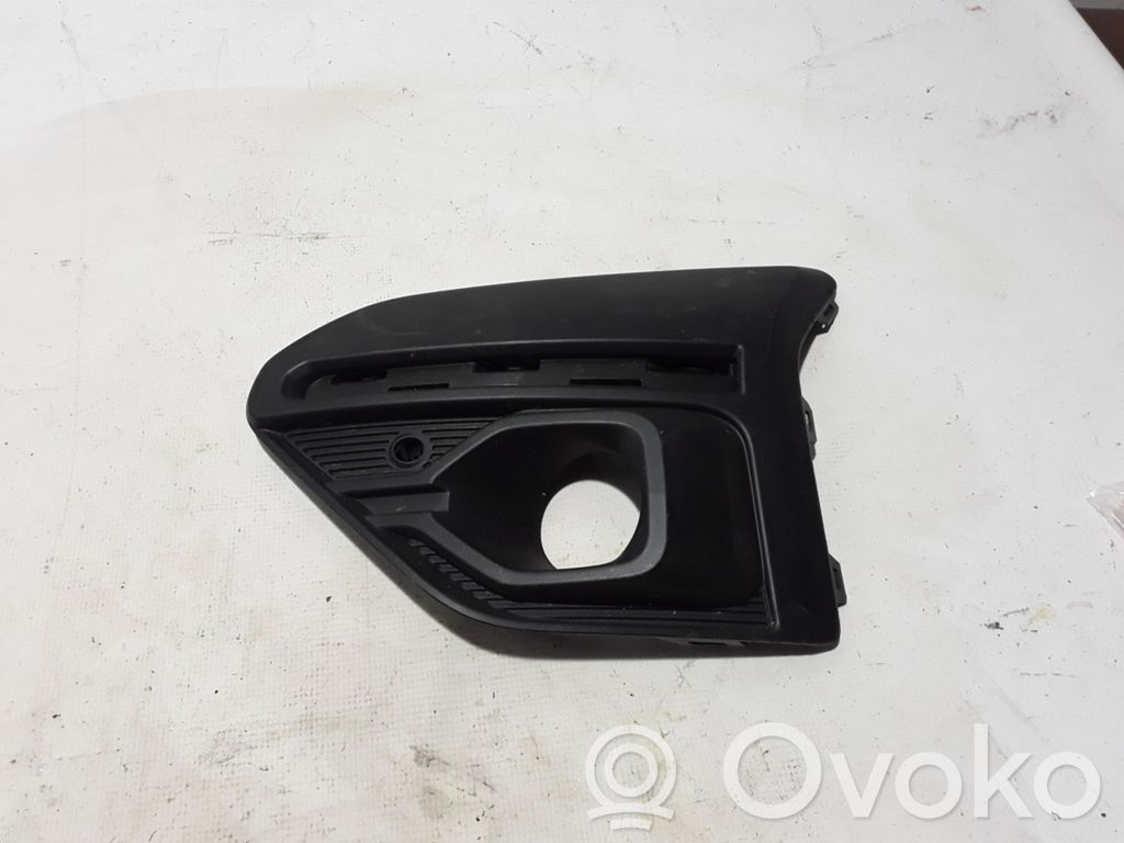 Dacia Sandero III Rejilla inferior del parachoques delantero