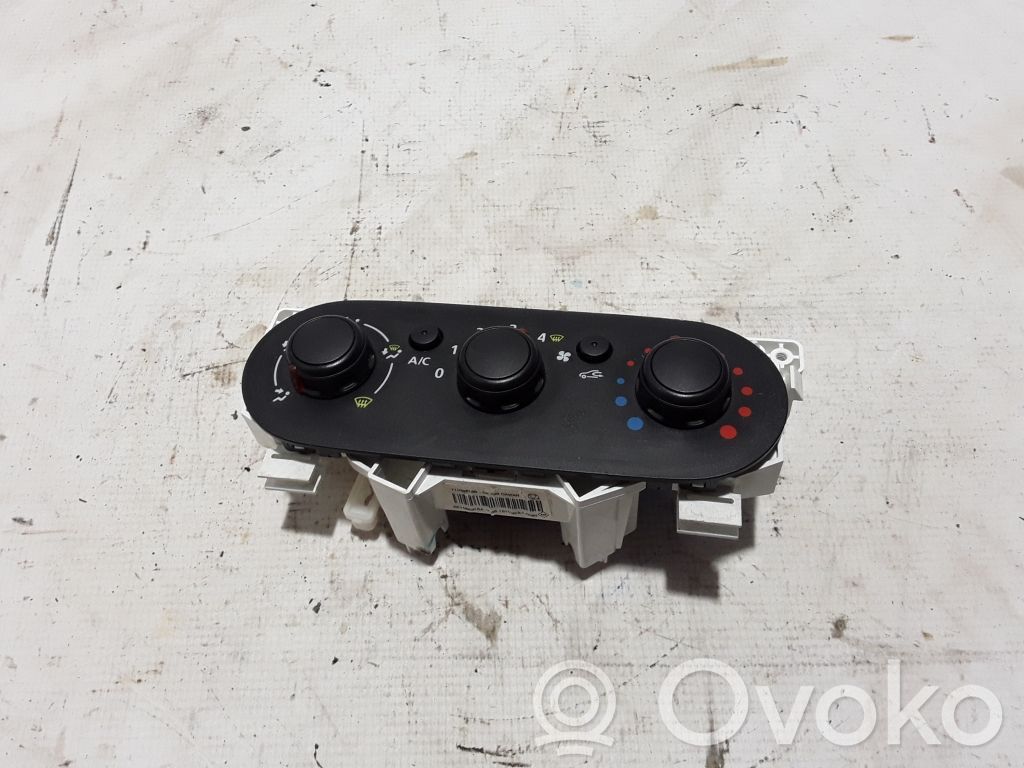 Renault Trafic III (X82) Air conditioner control unit module 