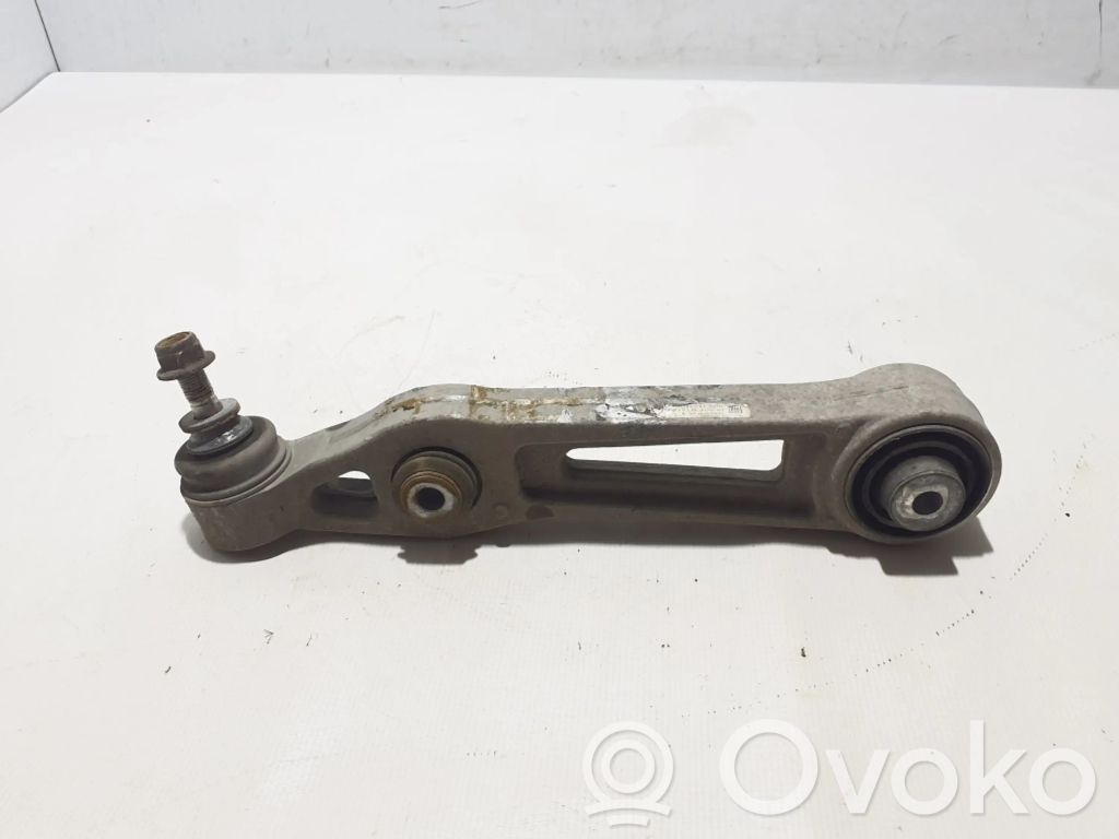 Front lower control arm/wishbone   1048951