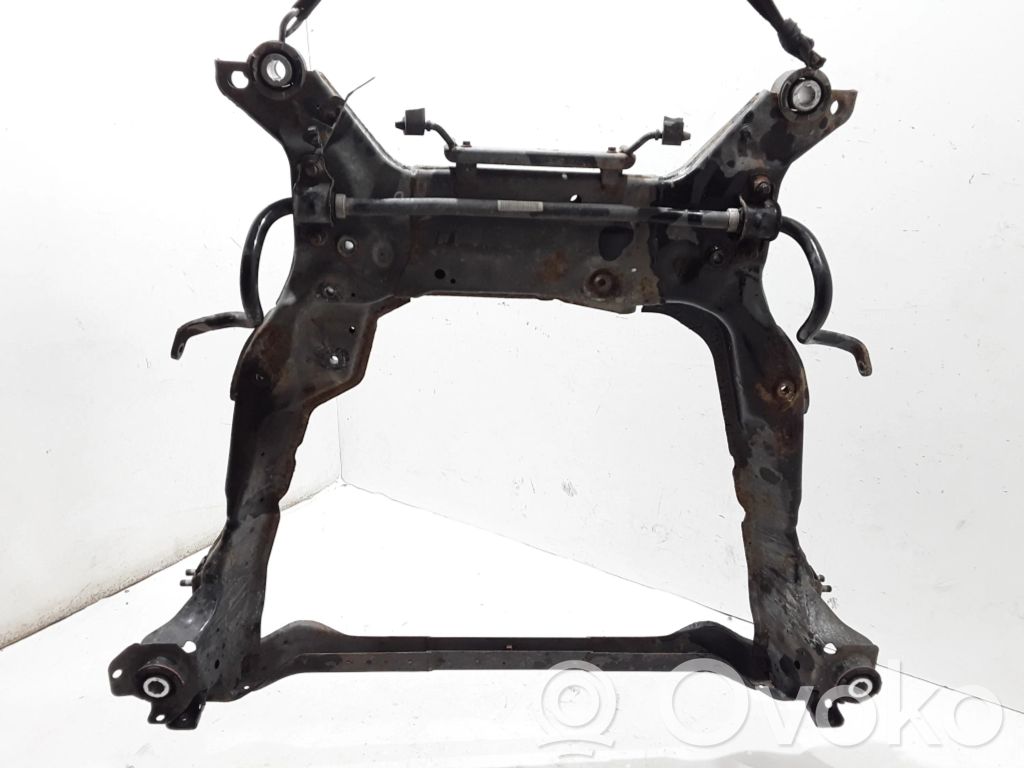 Volvo XC70 Front subframe 