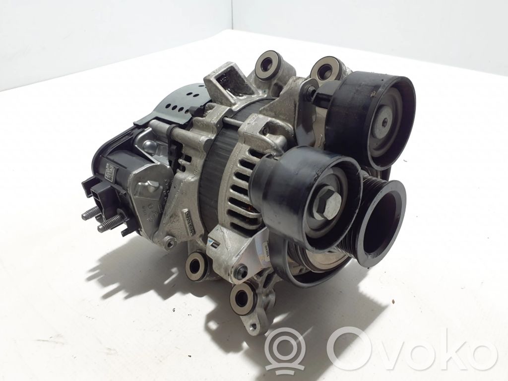Volvo XC90 Generatore/alternatore 