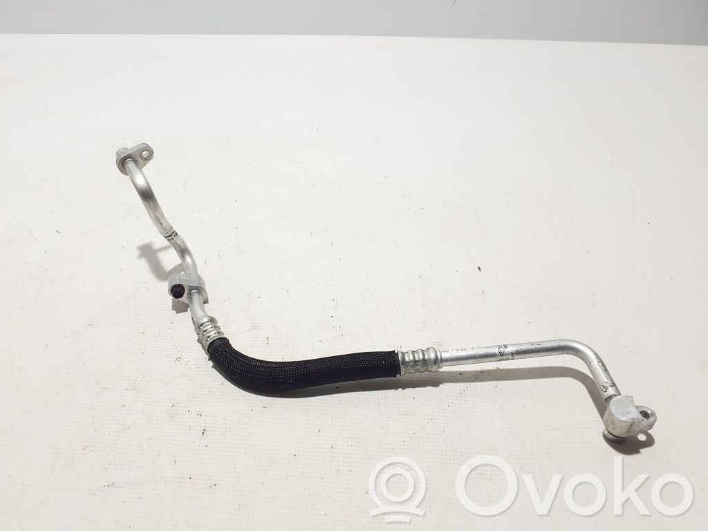 Renault Megane E-Tech Ilmastointilaitteen putki (A/C) 