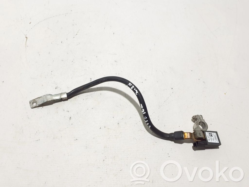 Mercedes-Benz Vito Viano W639 Minus / Klema / Przewód akumulatora 