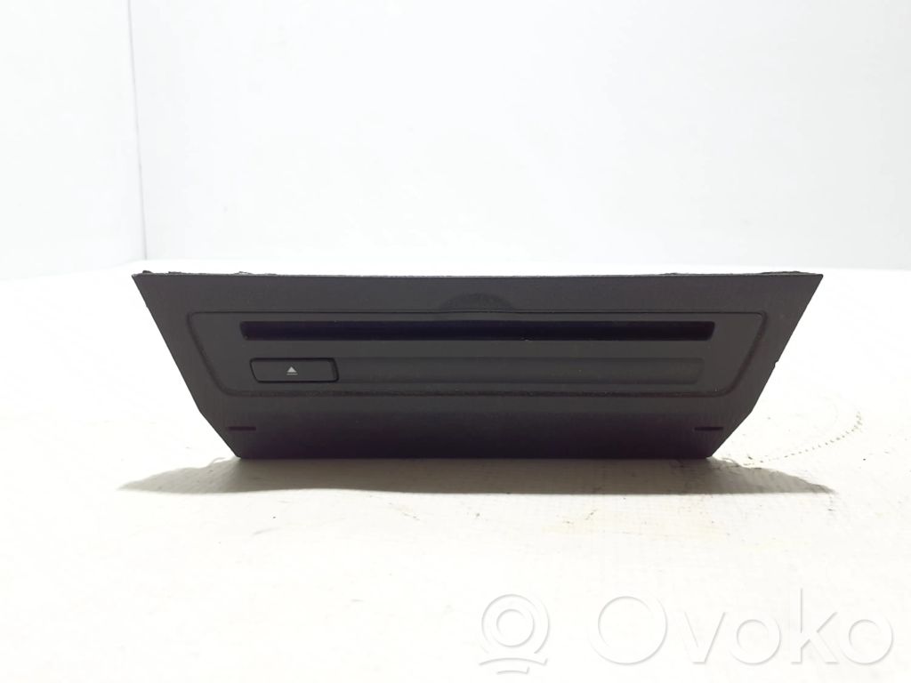 Mazda CX-3 Radija/ CD/DVD grotuvas/ navigacija 