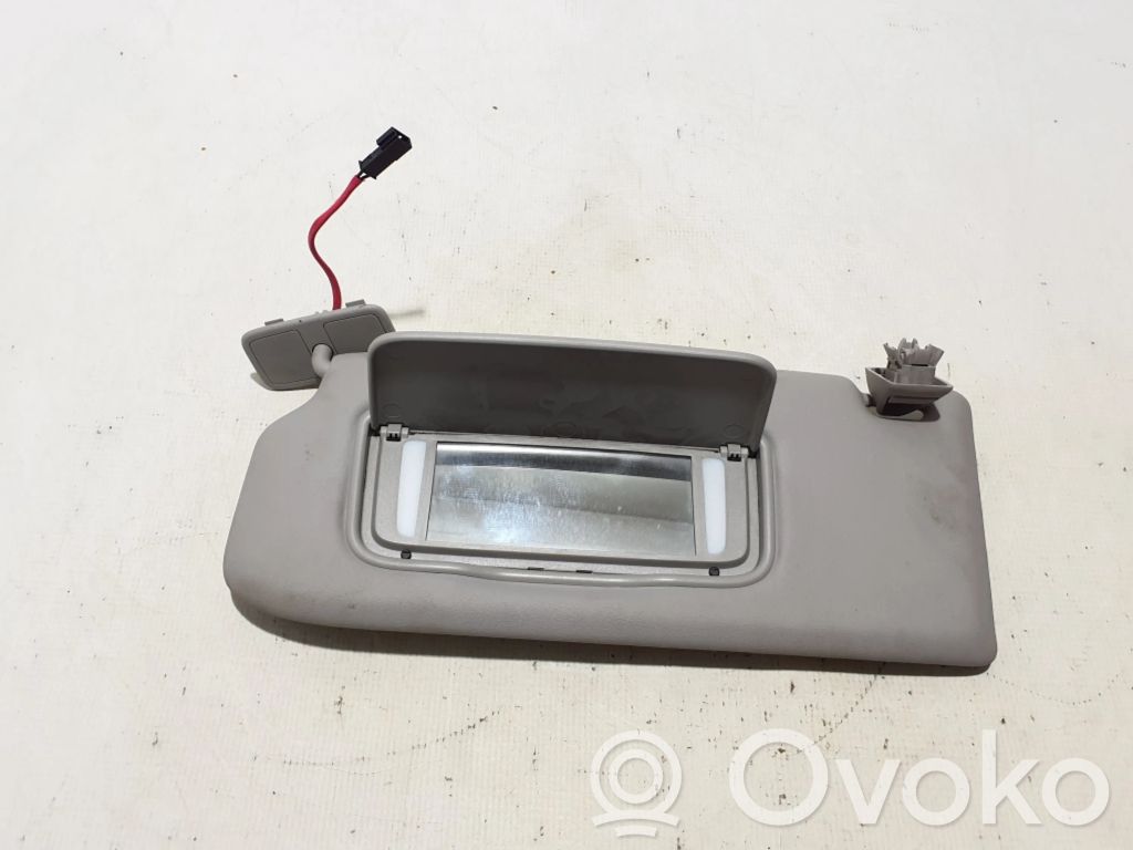 Volvo C30 Häikäisysuoja 
