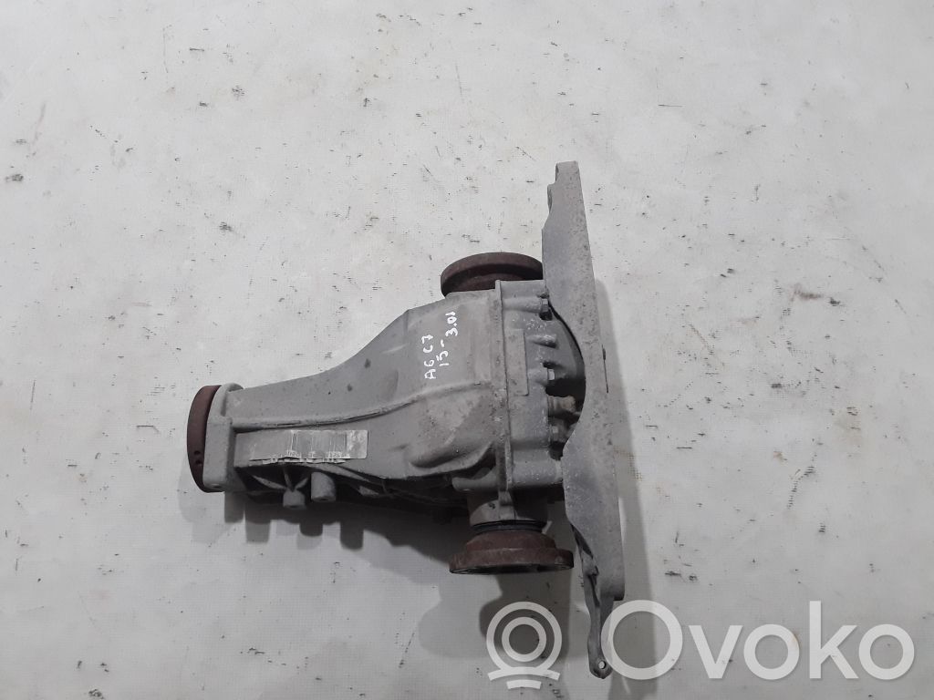 Audi A6 S6 C7 4G Galinis reduktorius 
