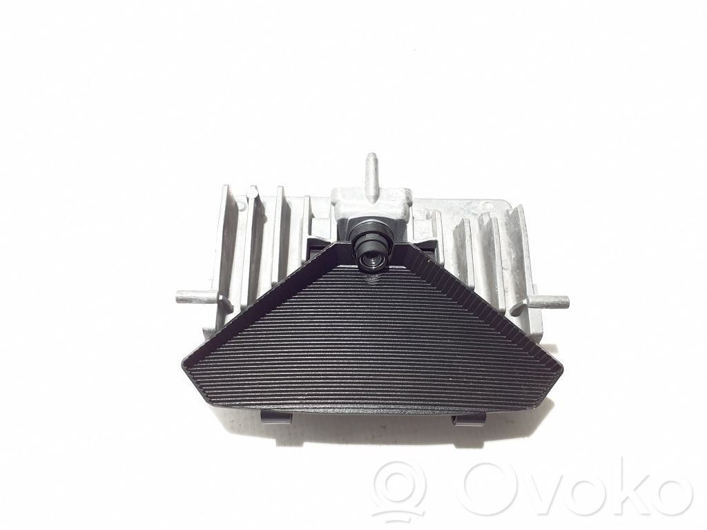Windshield/windscreen camera   32294431