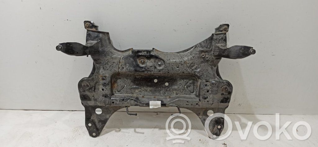 Volvo XC40 Rama pomocnicza przednia 