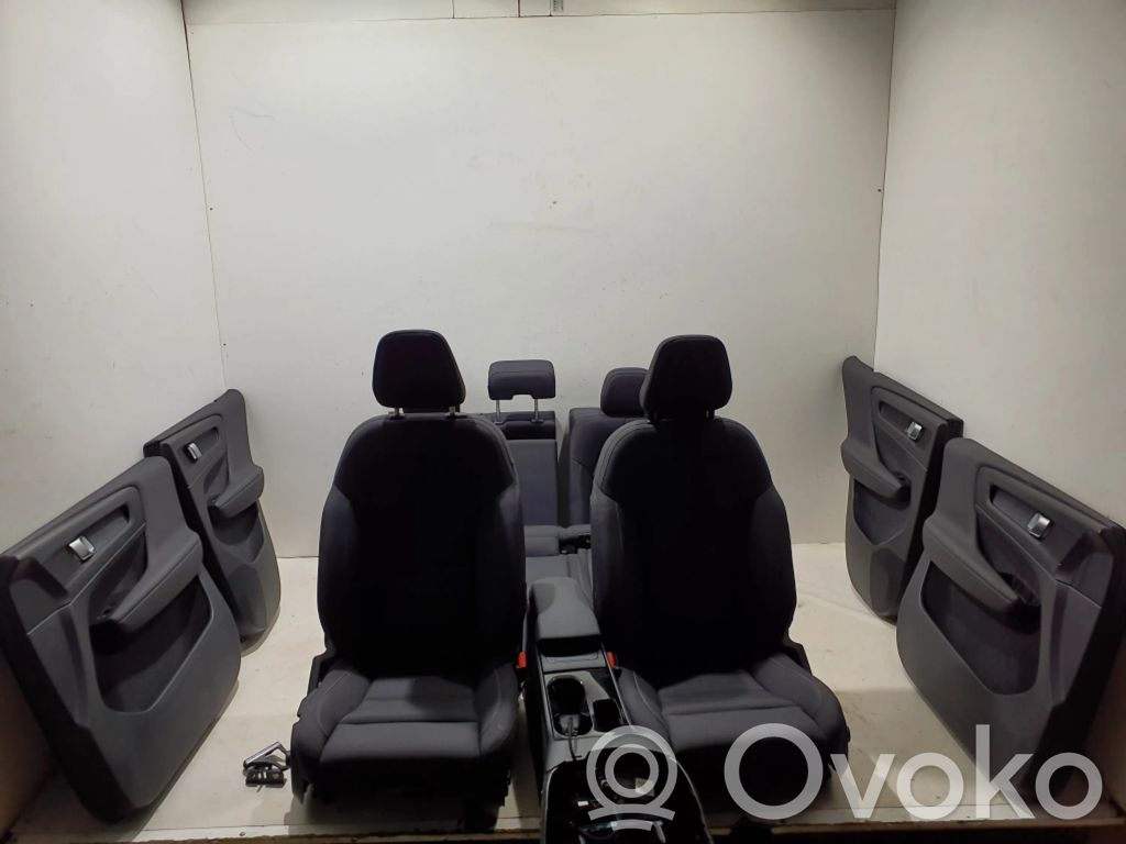 Interior set