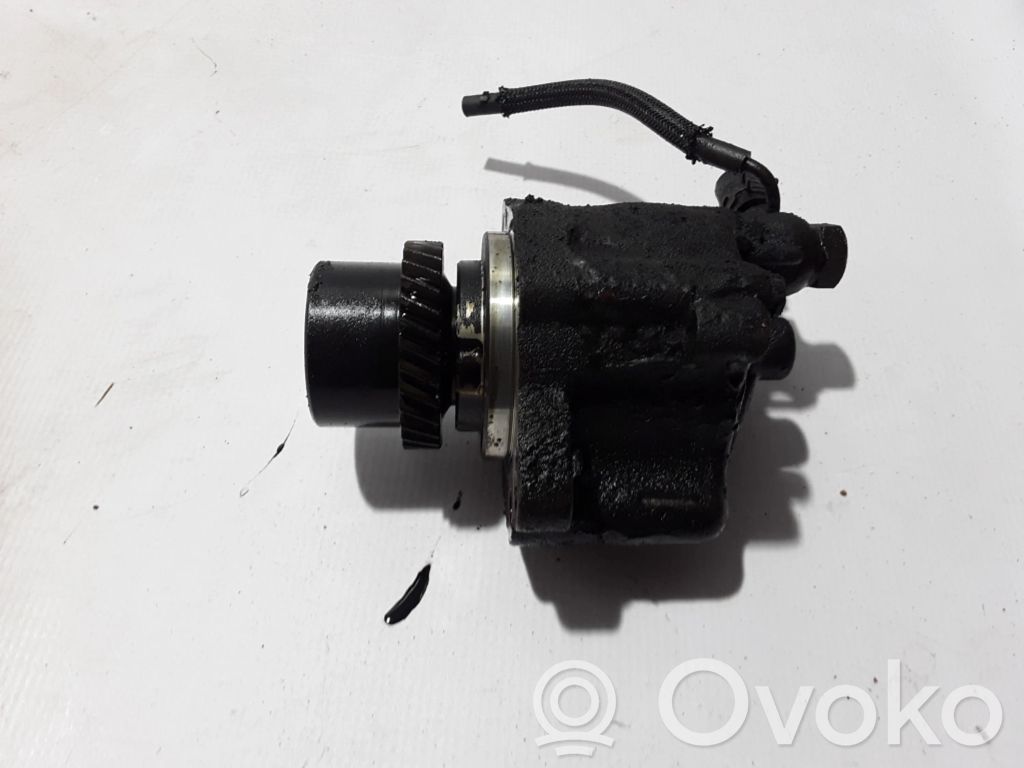 Toyota Land Cruiser (J120) Pompă vacuum 