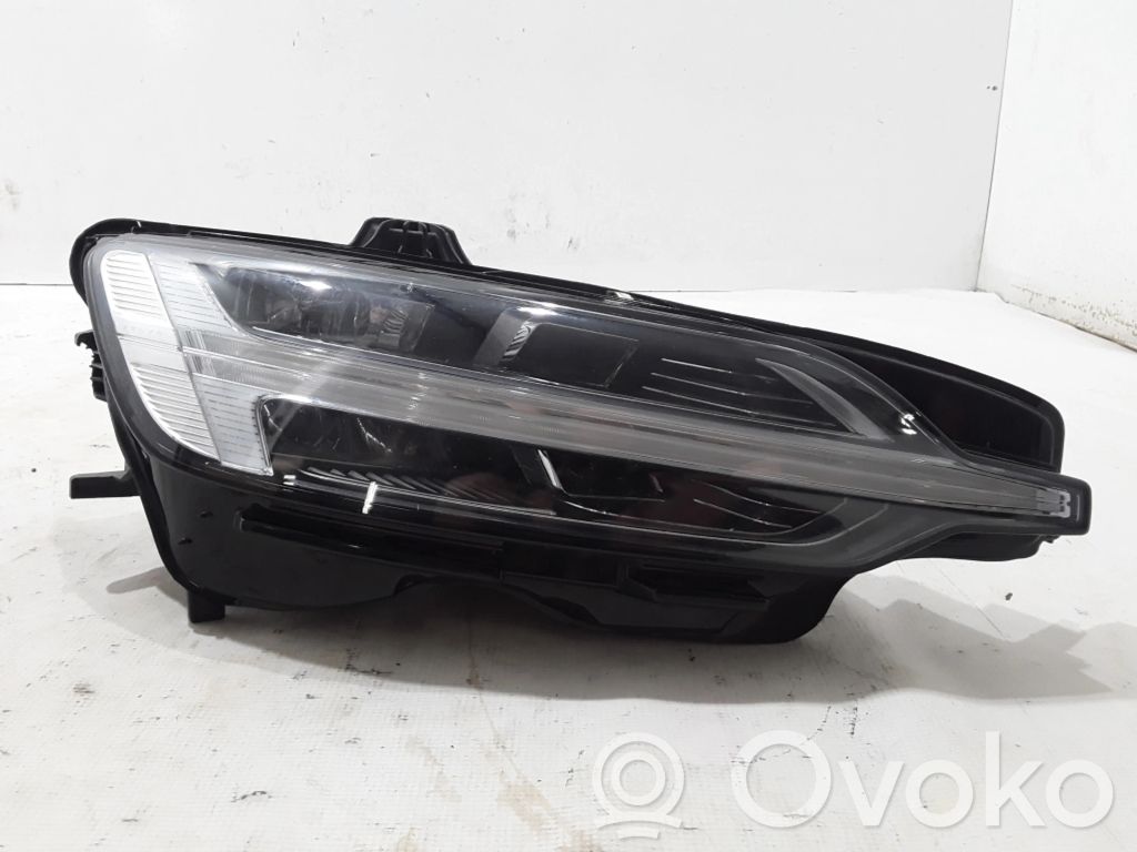 Volvo V60 Phare frontale 