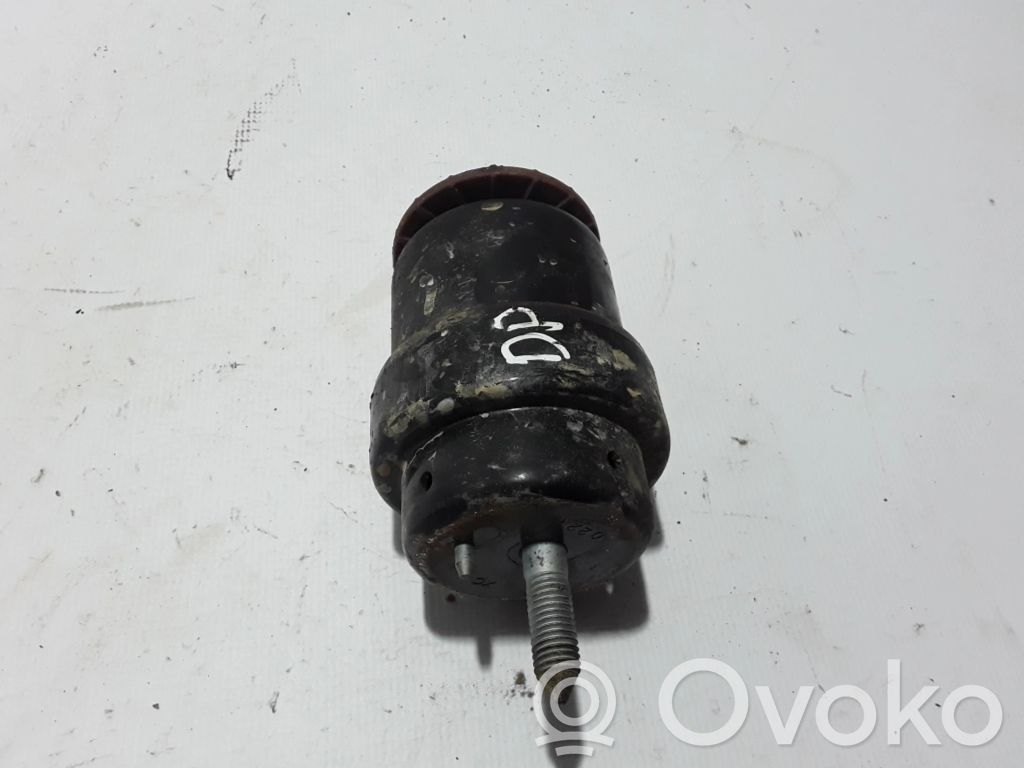 Ford Ranger Engine mount bracket 