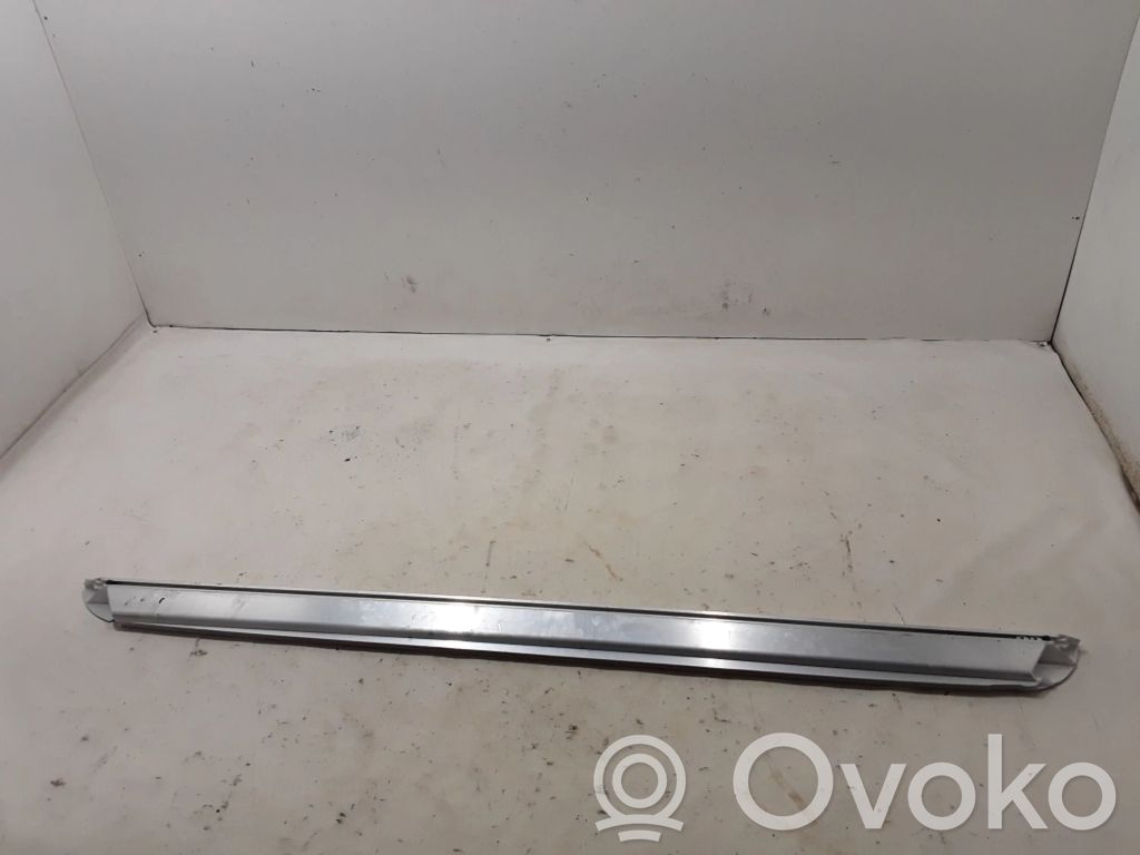 Volvo XC90 Listello di supporto del sottoporta 