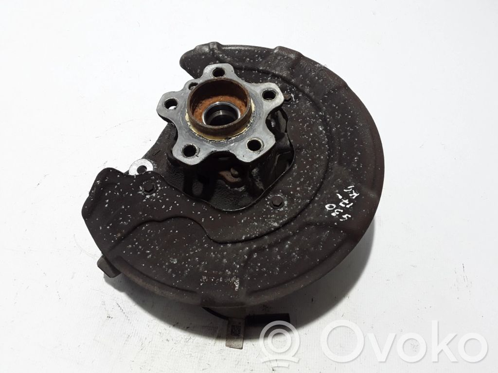 BMW 5 G30 G31 G38 Piasta koła tylnego 