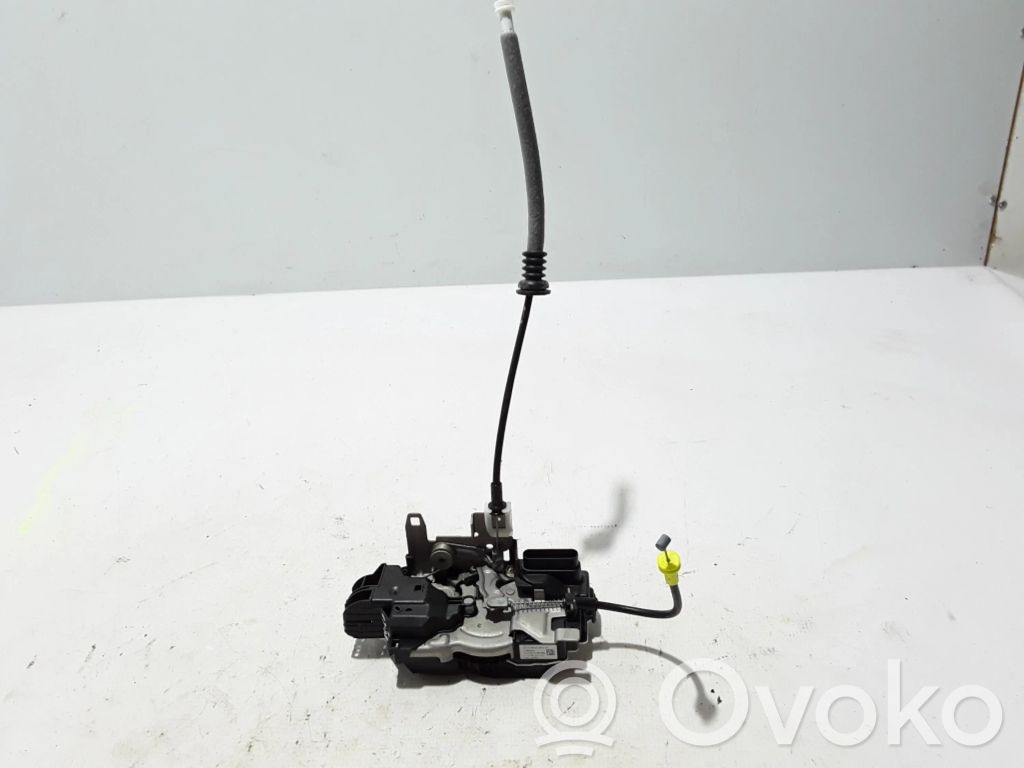 Volvo XC60 Zamek drzwi tylnych 