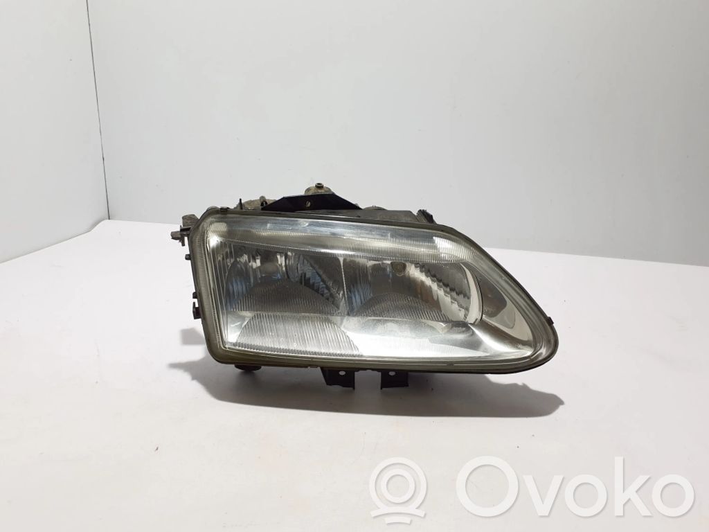 Renault Espace III Scheinwerfer 