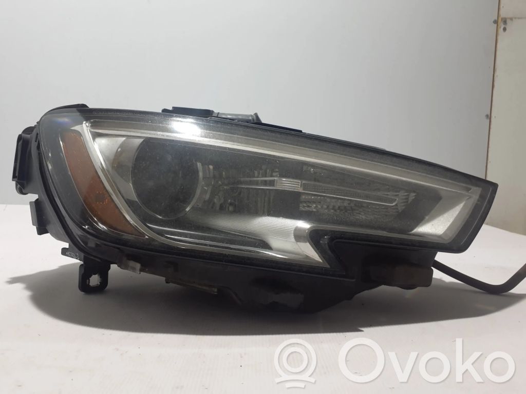 Lampa przednia   8V0941006G