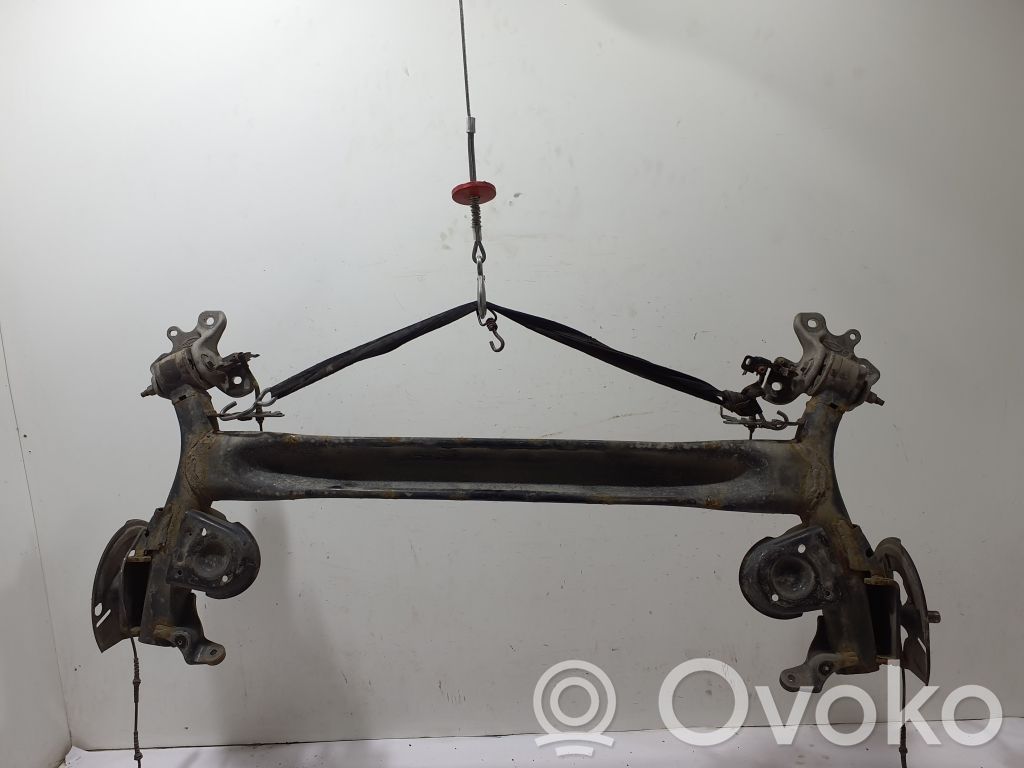 Eje trasero   555019479R