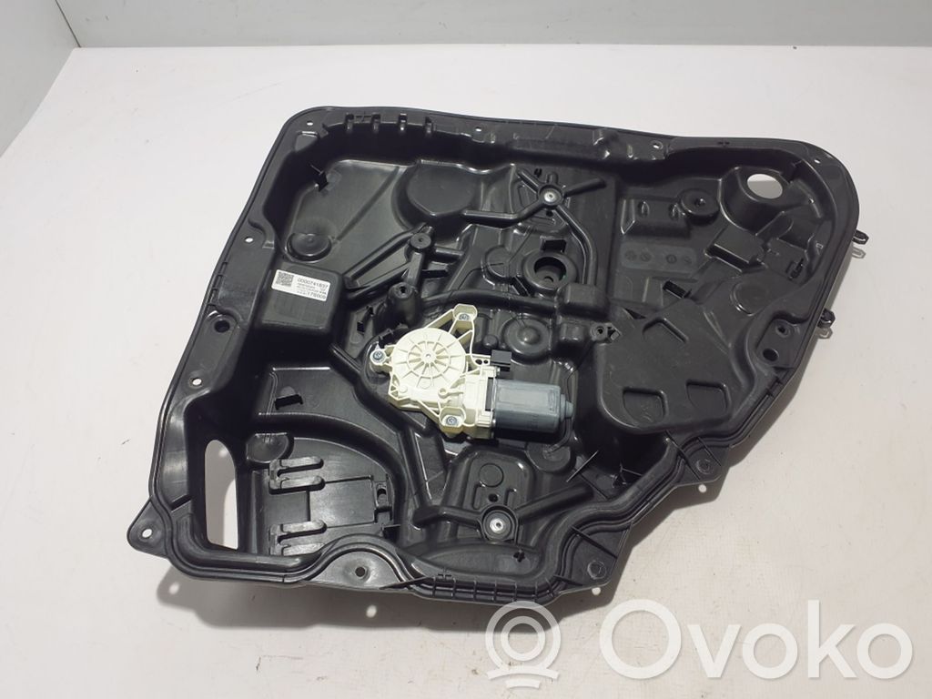 Mercedes-Benz C W206 Macara geam spate fără motor
