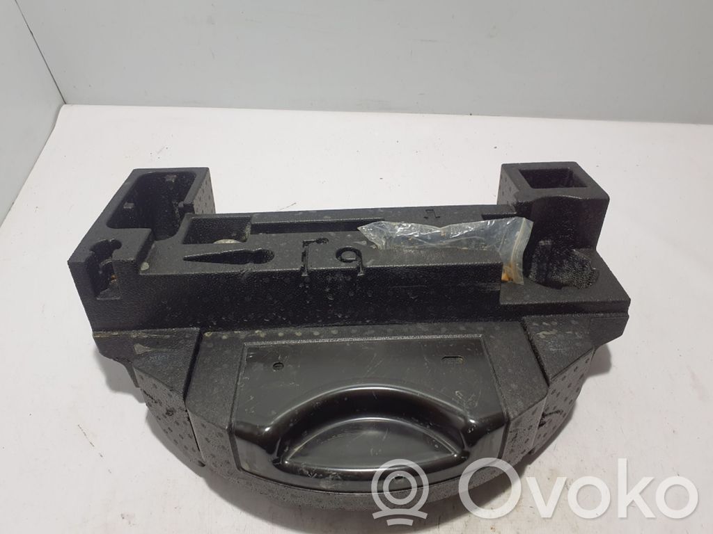 Juego de herramientas   32134995