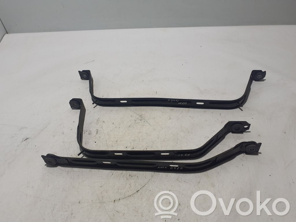 Audi A7 S7 4K8 Fuel tank mounting bracket 