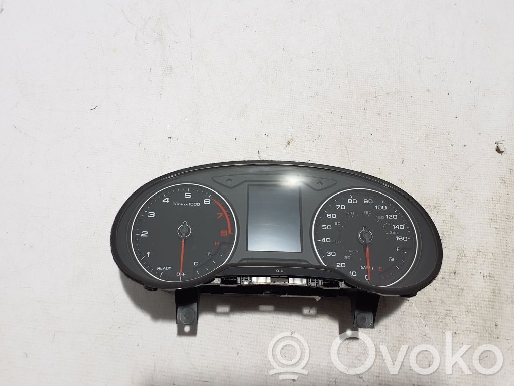 Licznik / Prędkościomierz   8V0920961C