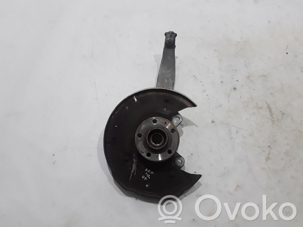 Volvo S60 Cubo de rueda delantera 