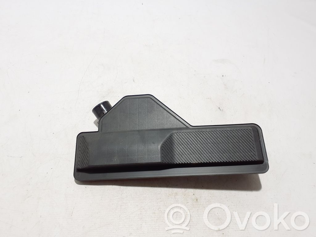 Nissan Qashqai J12 Alte piese compartiment motor