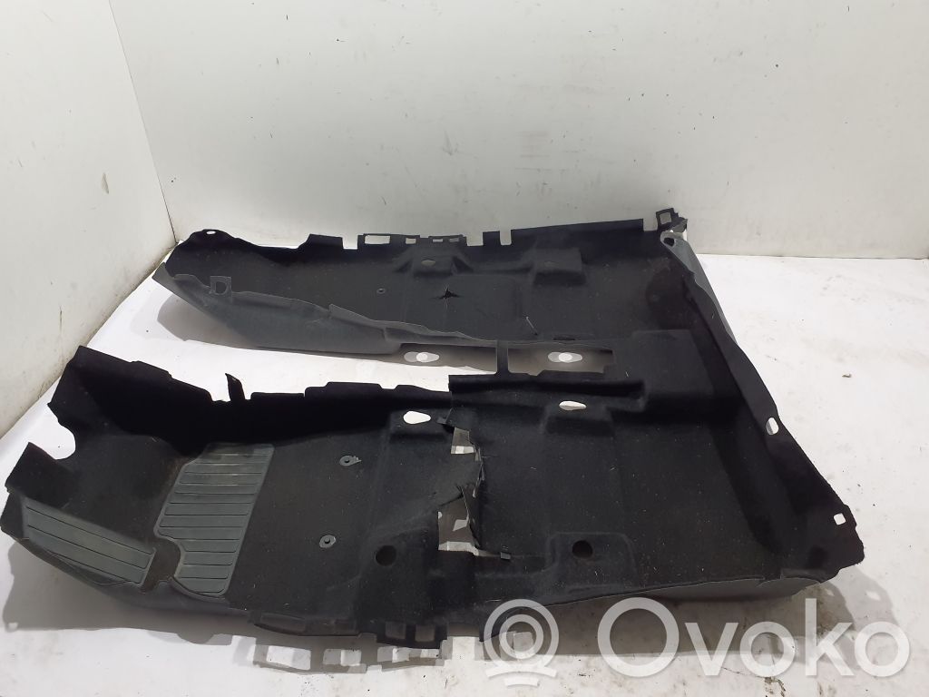 Renault Arkana Mochetă podea față 