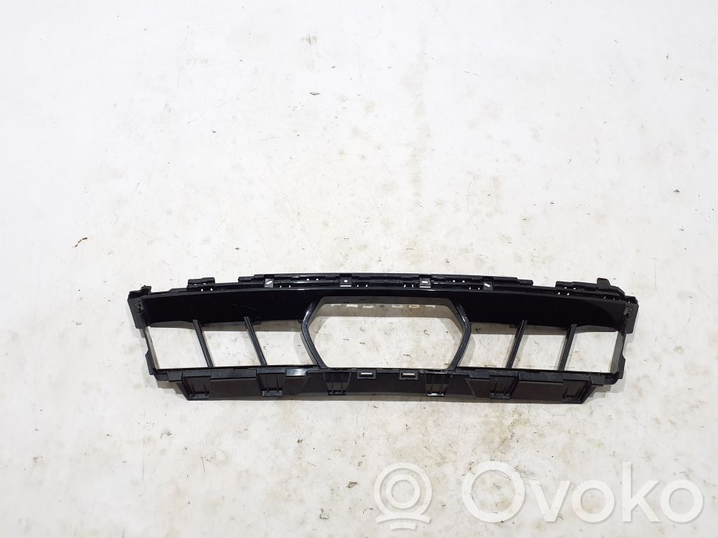 BMW X5 G05 Kratka dolna zderzaka przedniego 