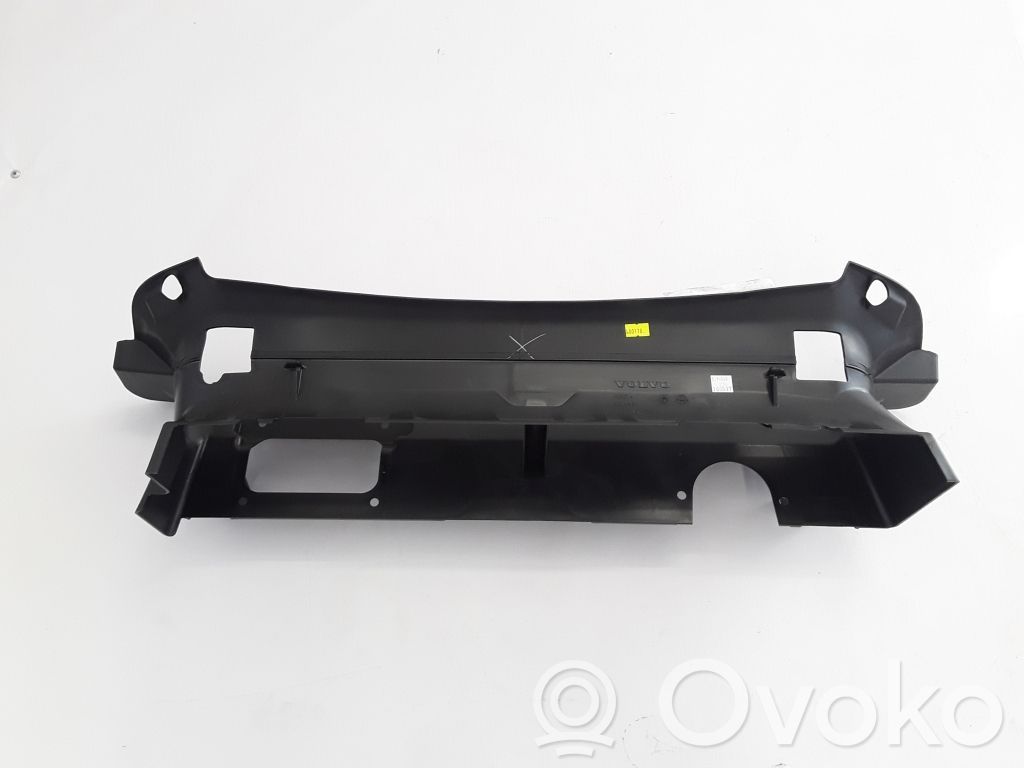 Volvo C30 Conducto/guía del intercooler 