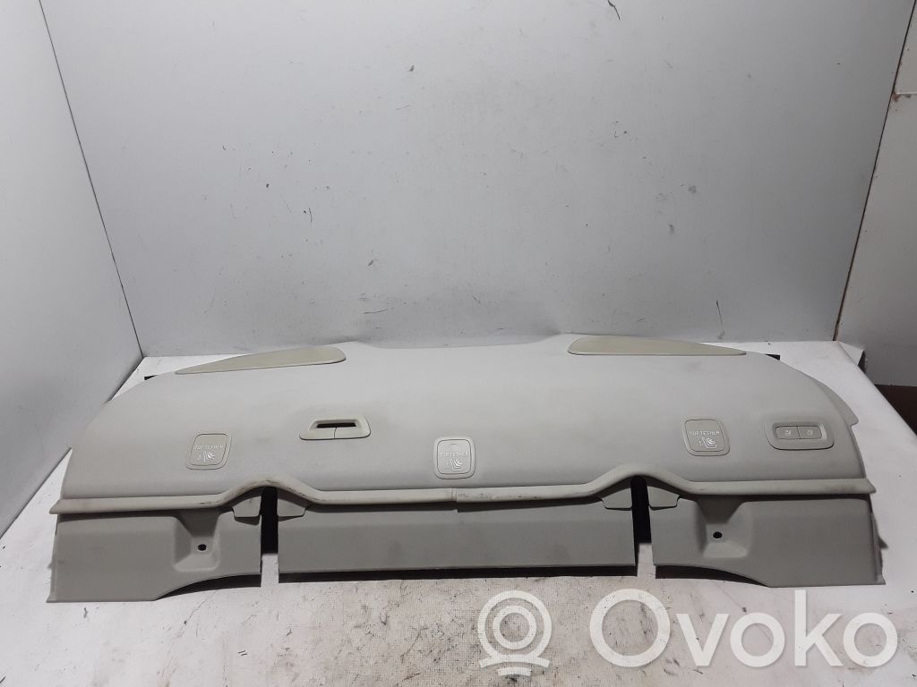 Volvo S90, V90 Hattuhylly