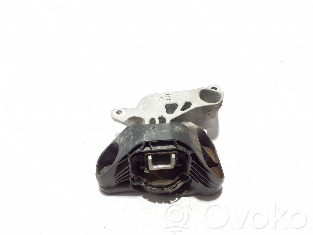 Dacia Jogger Engine mount bracket 