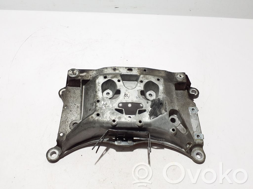 Audi A5 Gearbox mounting bracket 