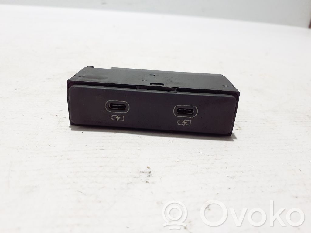 USB socket connector   4N1035954A