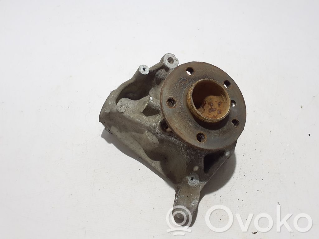 Moyeu de roue avant   6852159