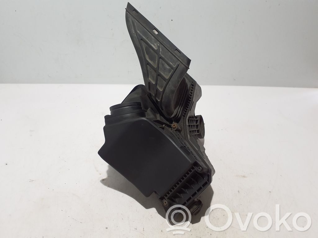 Audi A5 8T 8F Scatola del filtro dell’aria 