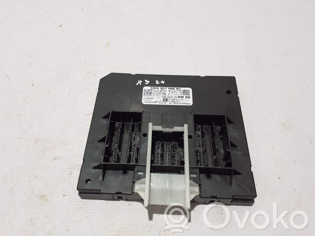 Audi A3 8Y Comfort/convenience module 
