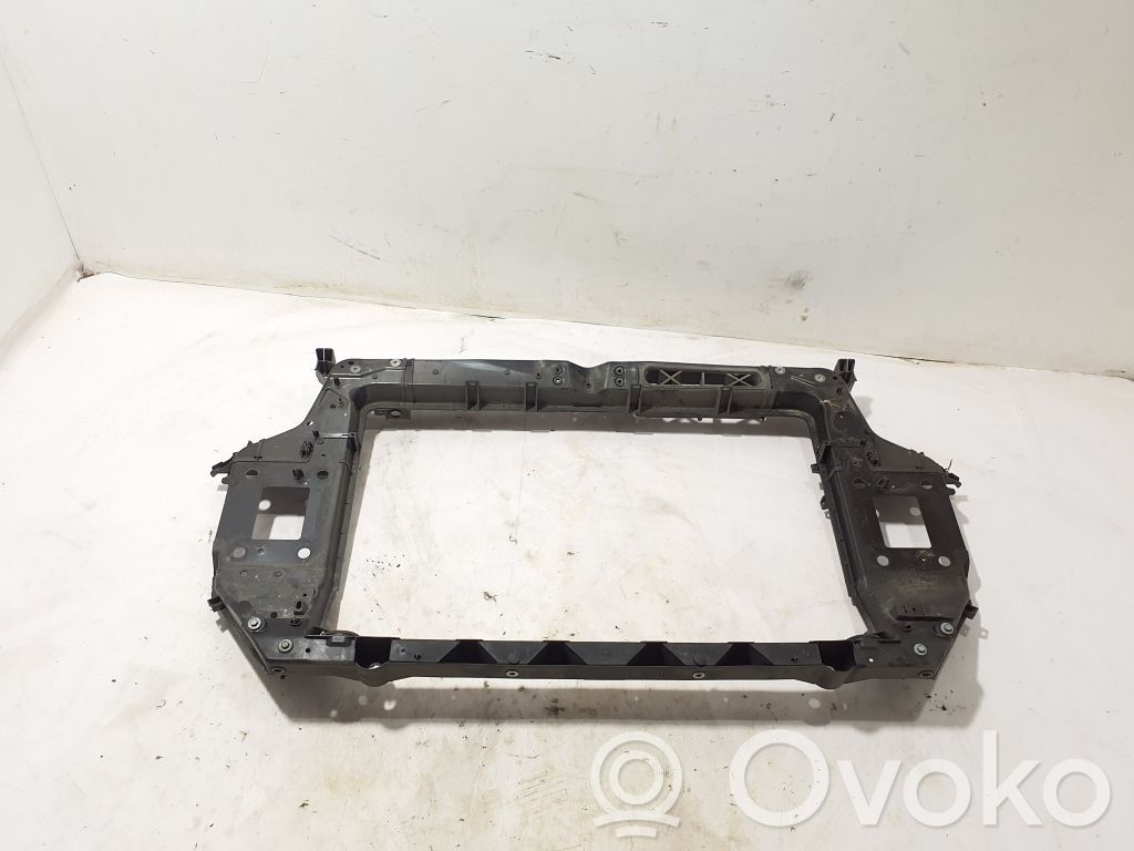Chrysler Pacifica Headlight/headlamp mounting bracket 