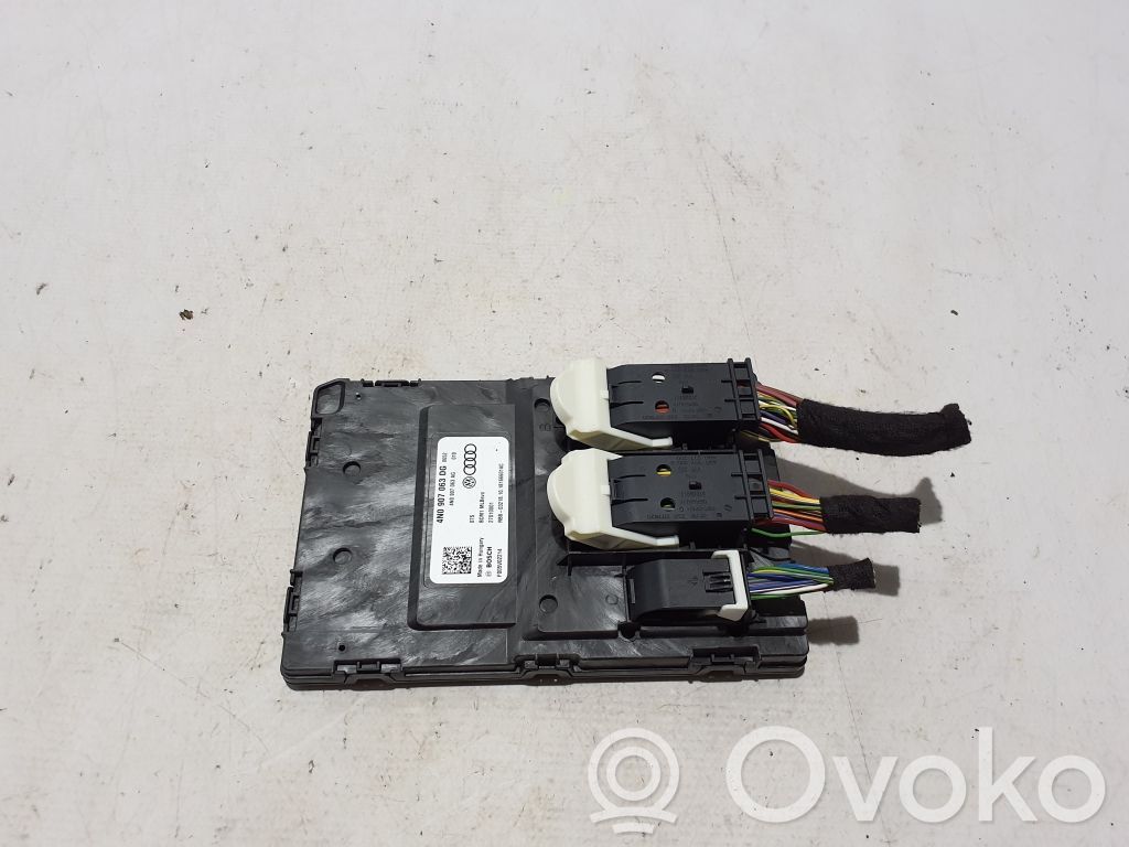 Audi Q8 Module confort 