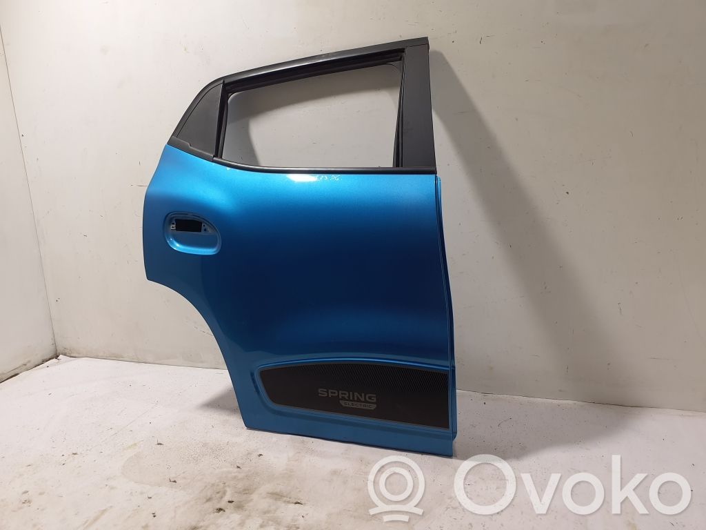 Dacia Spring Puerta trasera 