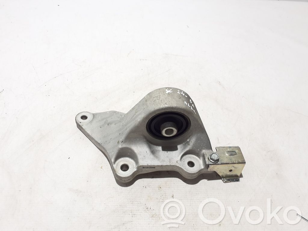 Renault Scenic E-Tech V Engine mount bracket 